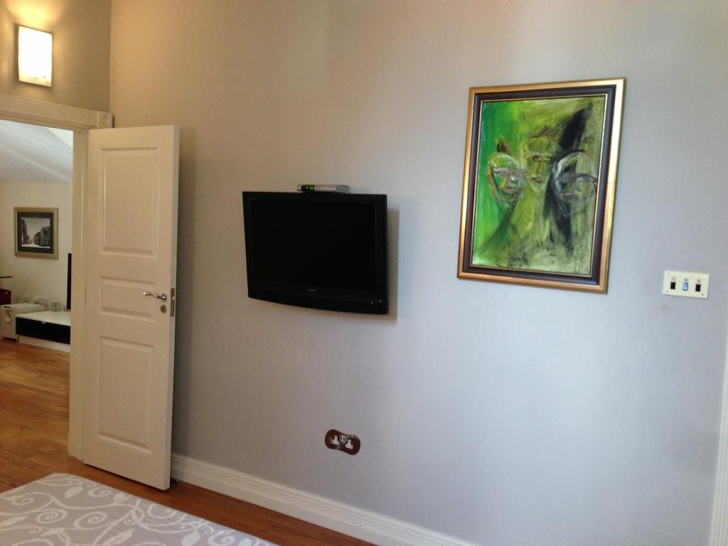 London Apartment Budva Room photo